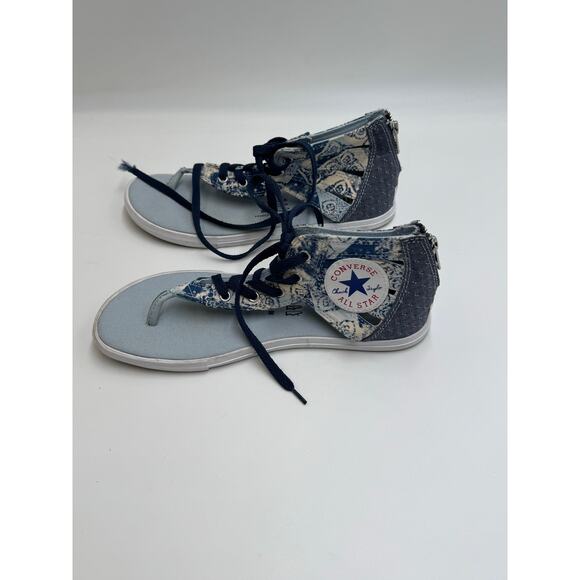Converse Women’s 8 Chuck Taylor Gladiator Sandals Blue Paisley Lace-Up Retro - Picture 1 of 11